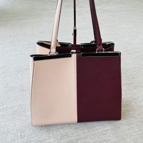 🔥Host Pick🔥 Fendi Circuit 3Jours Trapeze Tote - Picture 5 of 14
